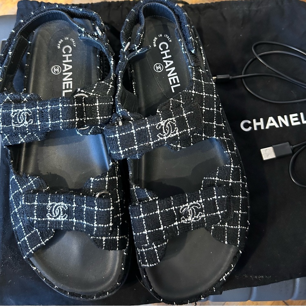 NEW Chanel Tweed Black & White Dad Sandals Size 41 Size 10